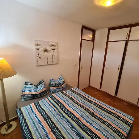 Vida Loca Only 190 Meters To The Sea, Balcony, Sea View, Pool, Wifi * Playa Feñabe