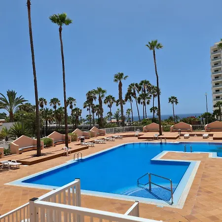 Vida Loca Only 190 Meters To The Sea, Balcony, Sea View, Pool, Wifi